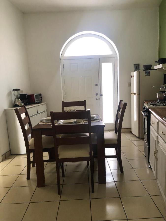 Home Stay Maria 이달고델파랄 외부 사진